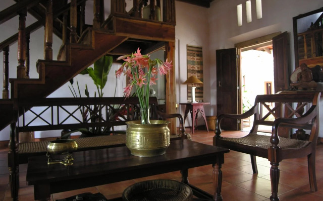 Robinhill Suites