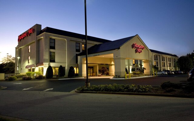 Hampton Inn Atlanta - Newnan