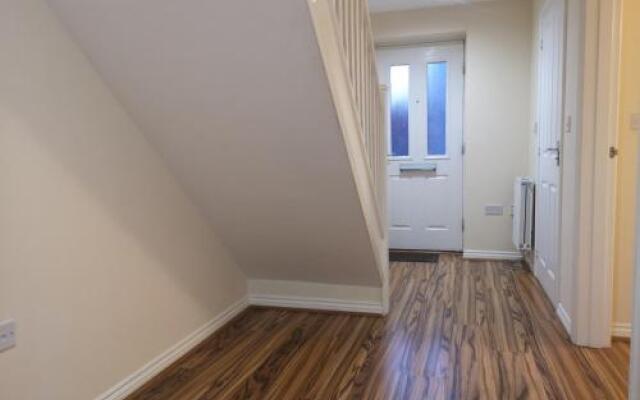 Nightingale Gardens - 4 Bed Detached House - Manchester