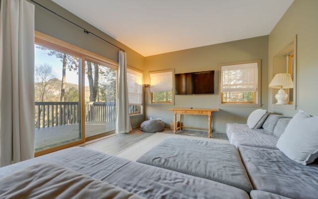 Stunning Cashiers Vacation Home w/ Mountain Views!