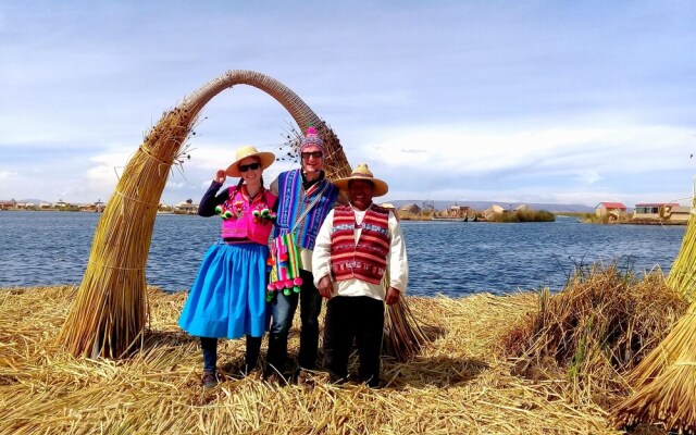 Room-uros Suma Jakaña Lodge ¦ Titicaca E