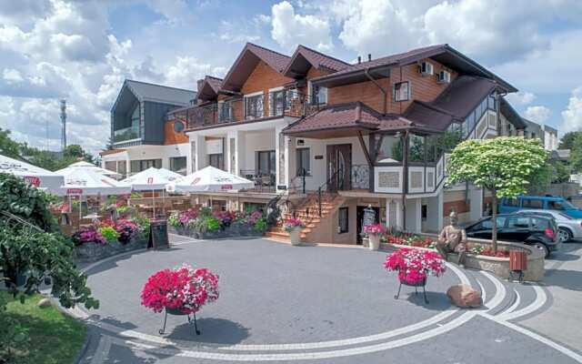 Hotel & Restauracja Gniecki