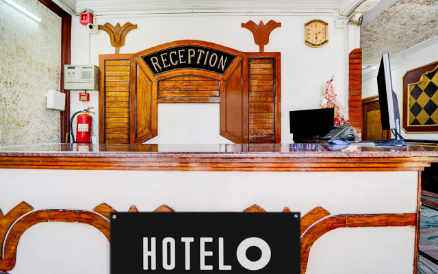 Hotel O Hussainganj Near Vidhansabha