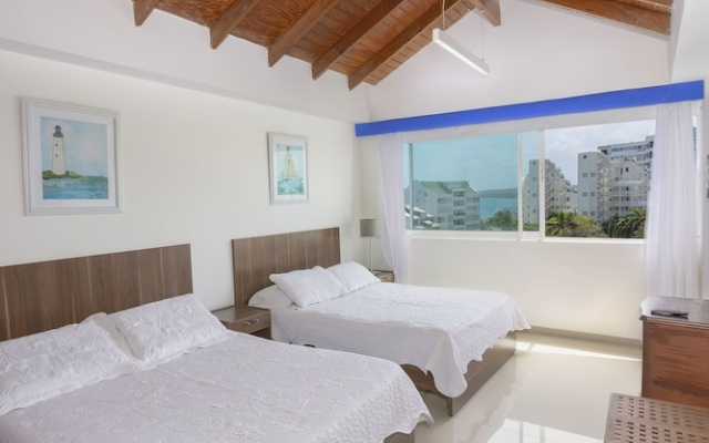 Penthouse Sea View 705a