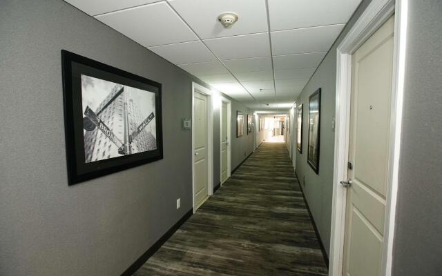 Best Western Paramus Hotel & Suites