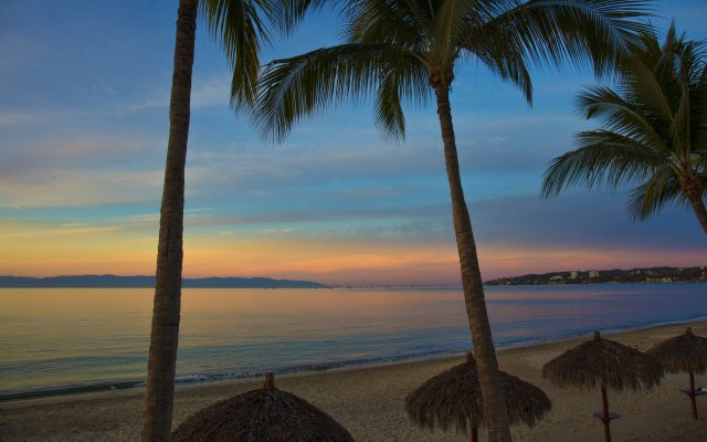 Vista Vallarta All Suites on the Beach