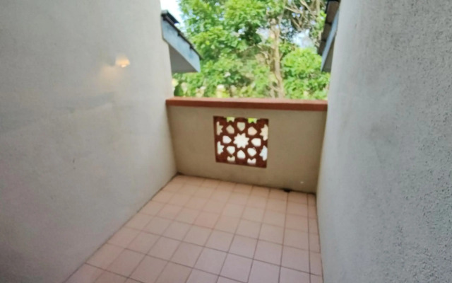 Virgo Batik Resort Teluk Batik Lumut