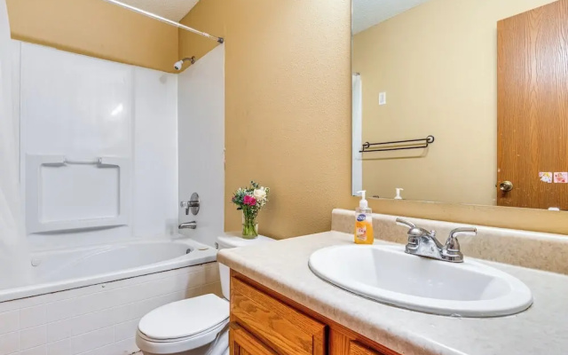 Indianapolis Vacation Rental ~ 7 Mi to Downtown!