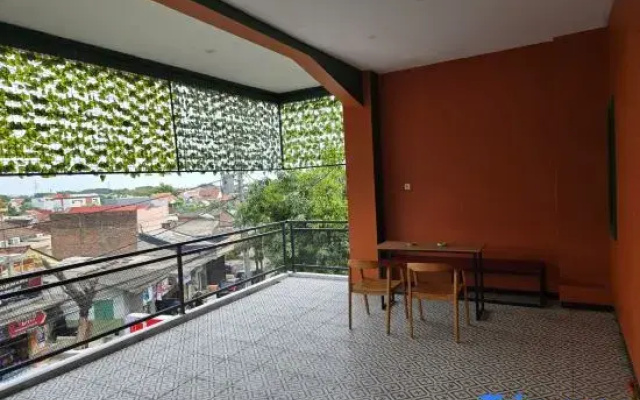 KEMARI Guesthouse Syariah