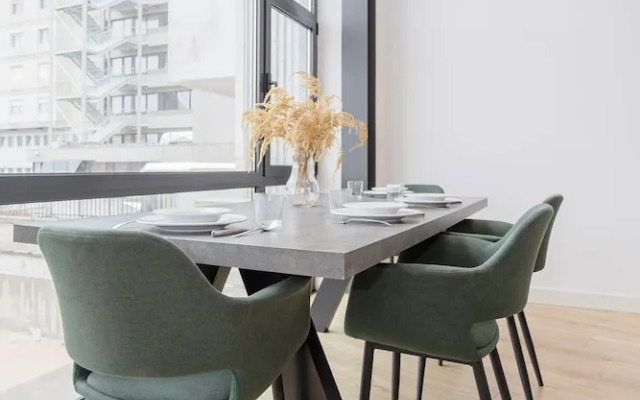 Crystal Luxury Apartment