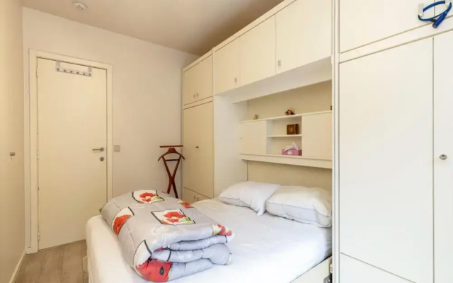 Spacious Apartment in Blankenberg