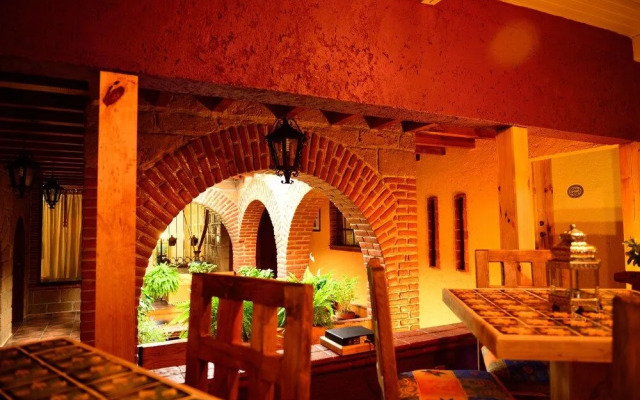 Mex Suites Casa Azul B&B