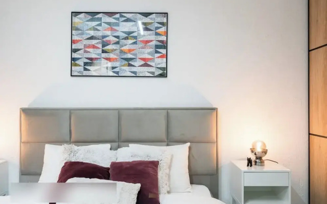 Industrial cozy studio in Piata Amzei
