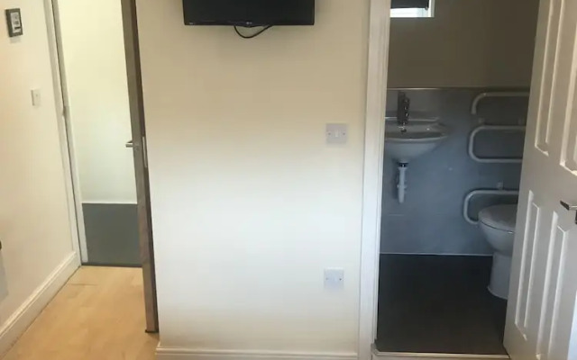 Eazzzy rooms Corby