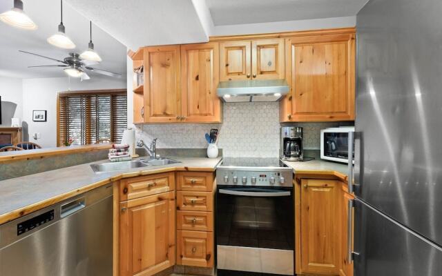 Snow Creek Village #37