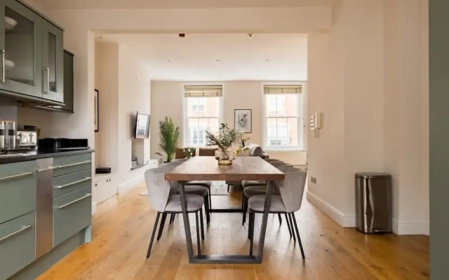 The Chelsea Nest - Stylish 2bdr With Balcony