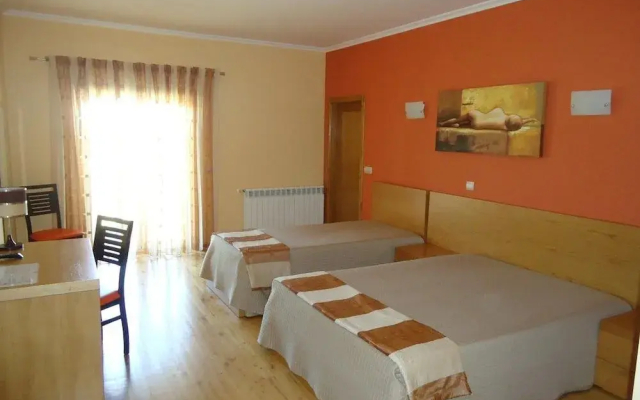 Hotel Encostas De Nantes