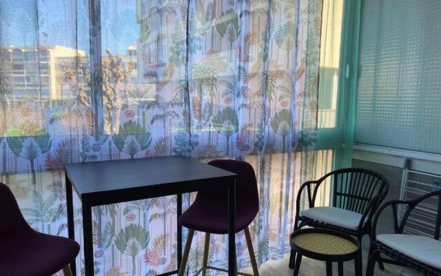 Studio Balaruc-les-Bains, 1 pièce, 2 personnes - FR-1-553-161