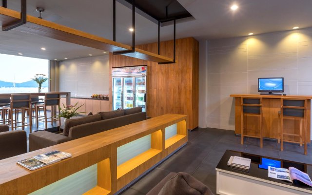 X10 Seaview Suites Panwa Beach