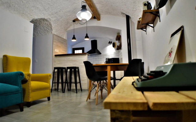 La Madriguera Eco Caves