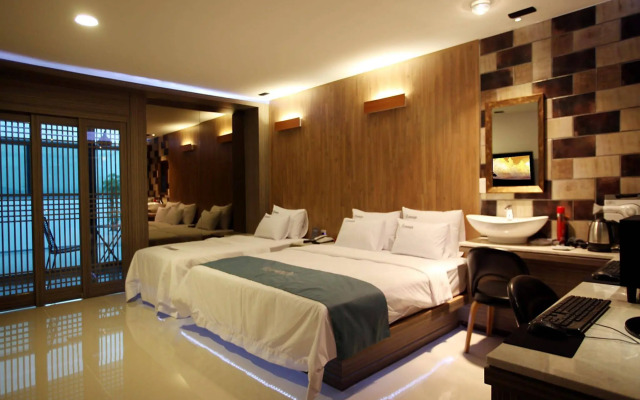 Yeongju Hotel