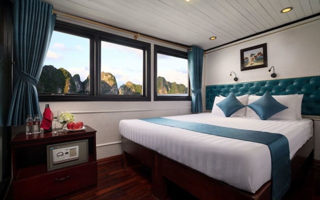 Charm Boutique Cruise – Guest Rooms – Ha Long