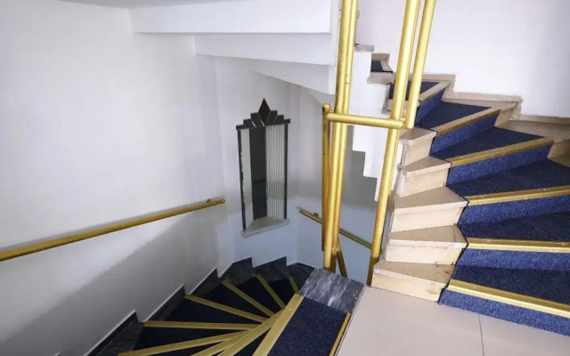 Hotel Ozbek