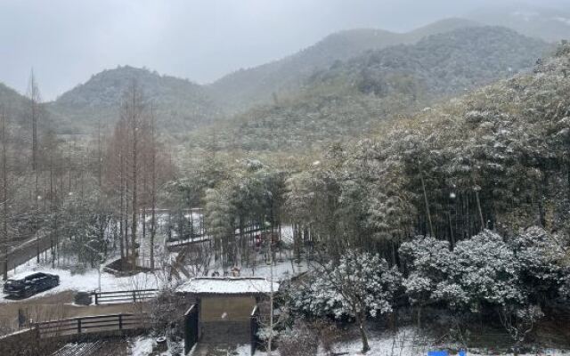 Kaichen Puju Hot Spring Village Resort Hotel