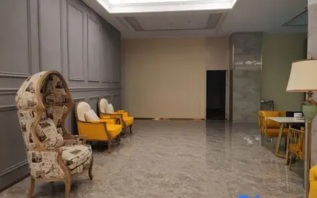 VIP House Hotel (Pinghe store)