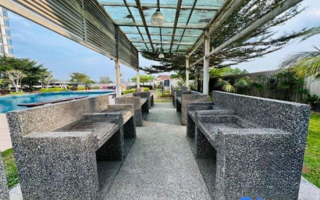 The Senai Garden Apartment Near Senai Airport&Jpo
