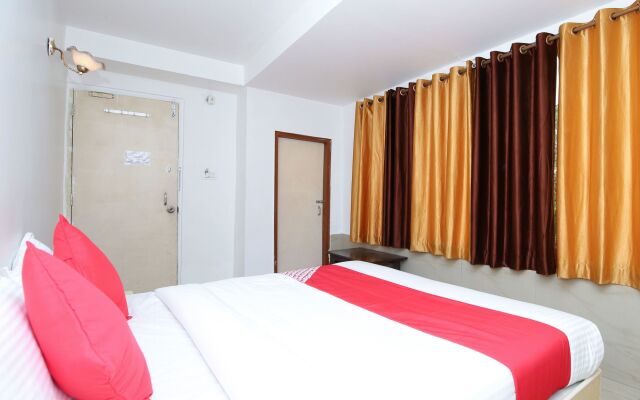 OYO 14465 Hotel Cozy Residency