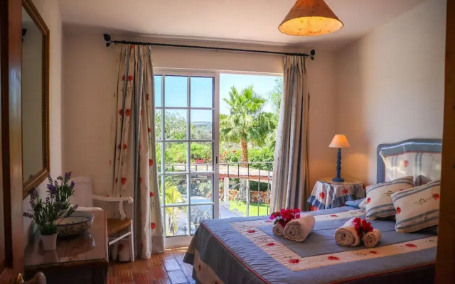 Idyllic Farm House With Huge Garden for 14pax