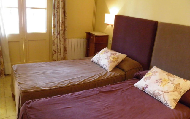 Apartaments Sant Jordi Girona 97