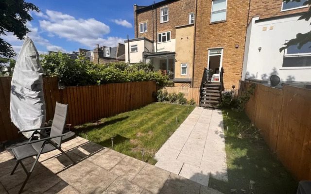 Gorgeous, Newly Renovated 1 Bedroom in Balham With Garden