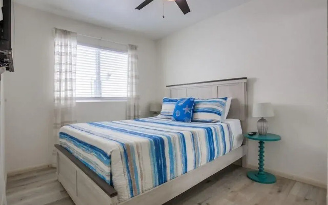 Manhattan Shores 5