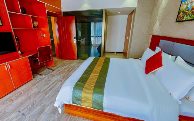 Swiss Lenana Mount Hotel