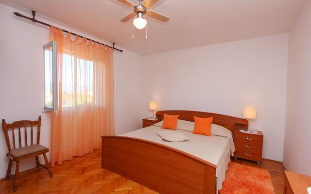 Miro - 3 Bedroom Apartment - A1