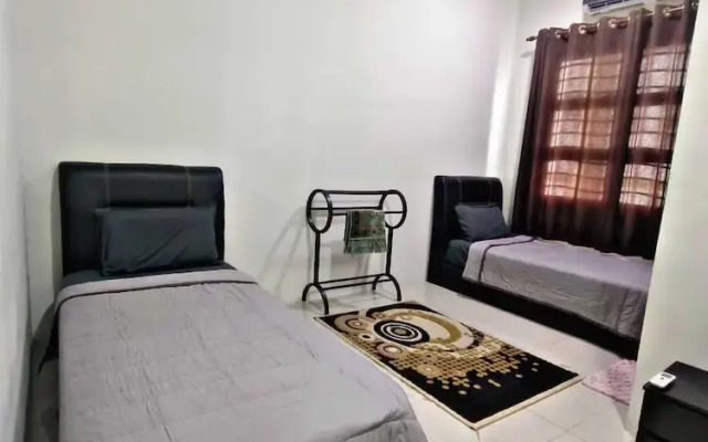 Klia Airport Homestay 9
