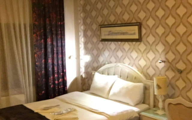 Peteks Hotel