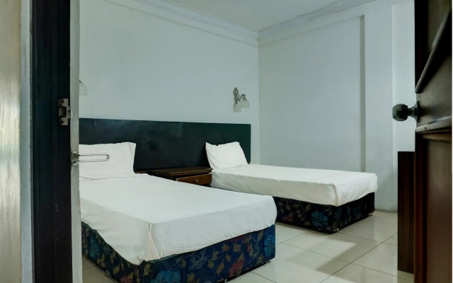 Hotel O Ervina Homestay Syariah Batakan – Guest Rooms – Kandangan Lama