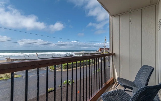 Surftides Plaza Rentals