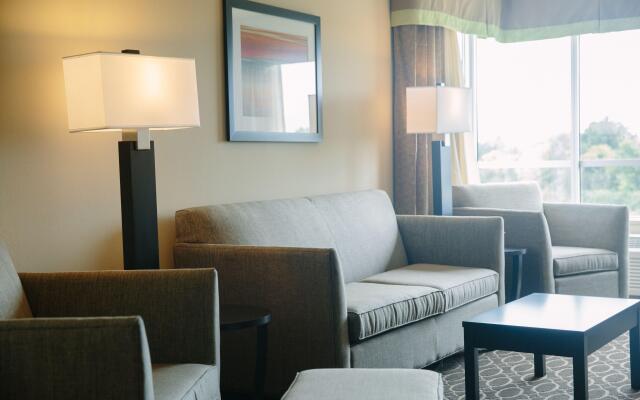 Holiday Inn Murfreesboro, an IHG Hotel