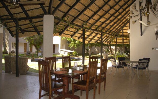 Guest Paradise Lodge
