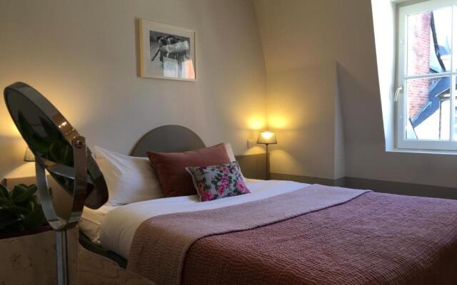 L'Adresse Boutique Hotel