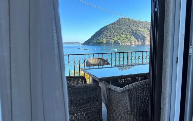 Tolo Beach House with Breathtaking View