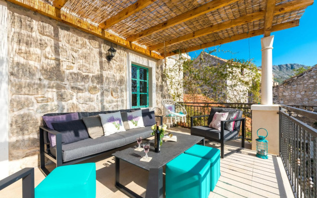 Rustic Stone Villa Begovi Dvori- Exclusive Privacy