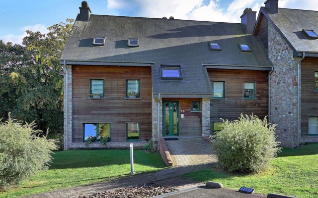 Cozy Apartment in Waimes near Lake