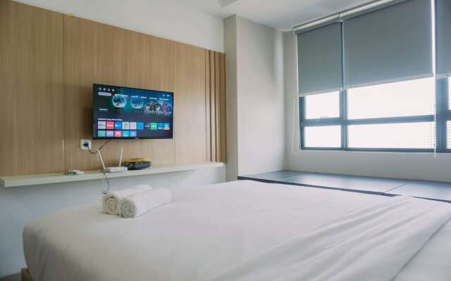 Well Furnished And Comfy Studio Collins Boulevard Apartment