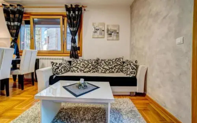 Apartment Dara