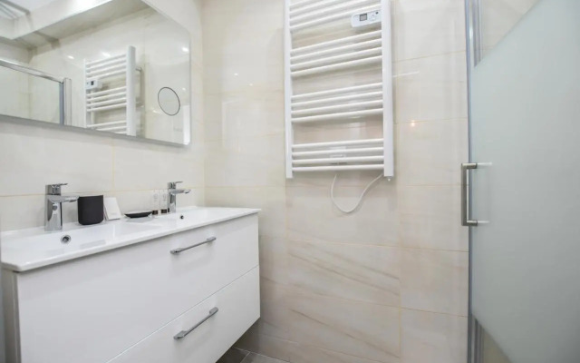 Spacious Apartment - 4br/10p - Butte-aux-cailles